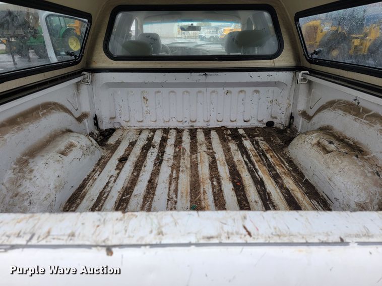 image for item JL9563 2004 Dodge Ram 1500  Quad Cab pickup truck