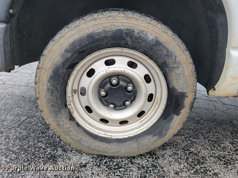 image for item JL9563 2004 Dodge Ram 1500  Quad Cab pickup truck