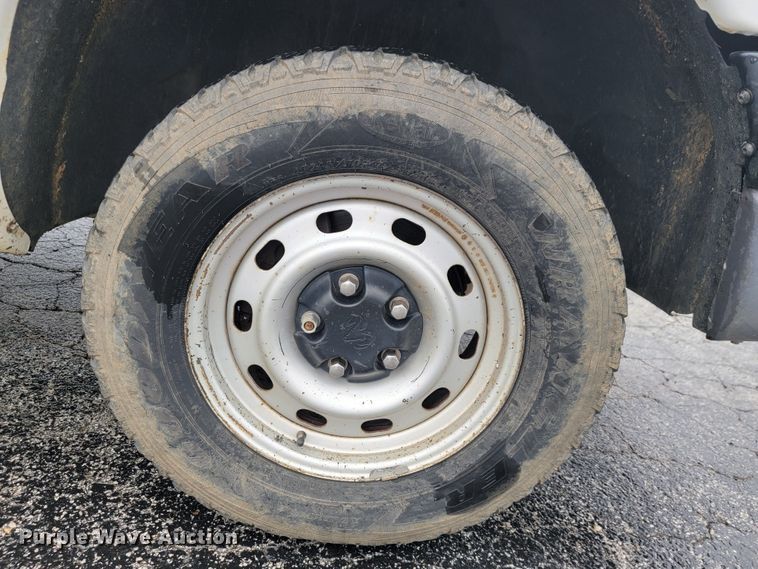 image for item JL9563 2004 Dodge Ram 1500  Quad Cab pickup truck