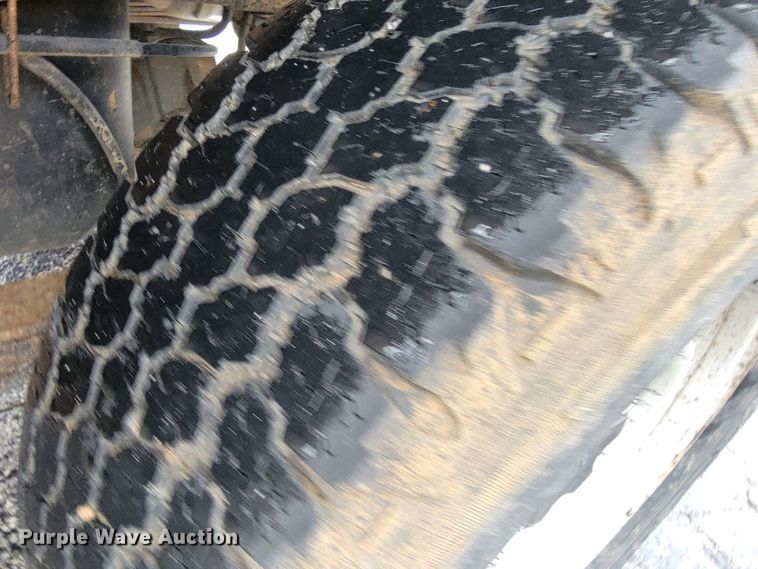 image for item JL9563 2004 Dodge Ram 1500  Quad Cab pickup truck