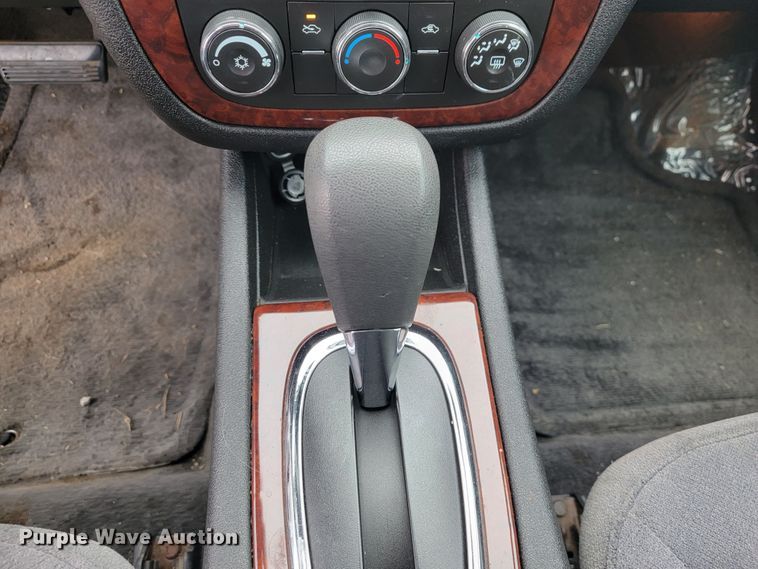 image for item JL9564 2007 Chevrolet Impala LT