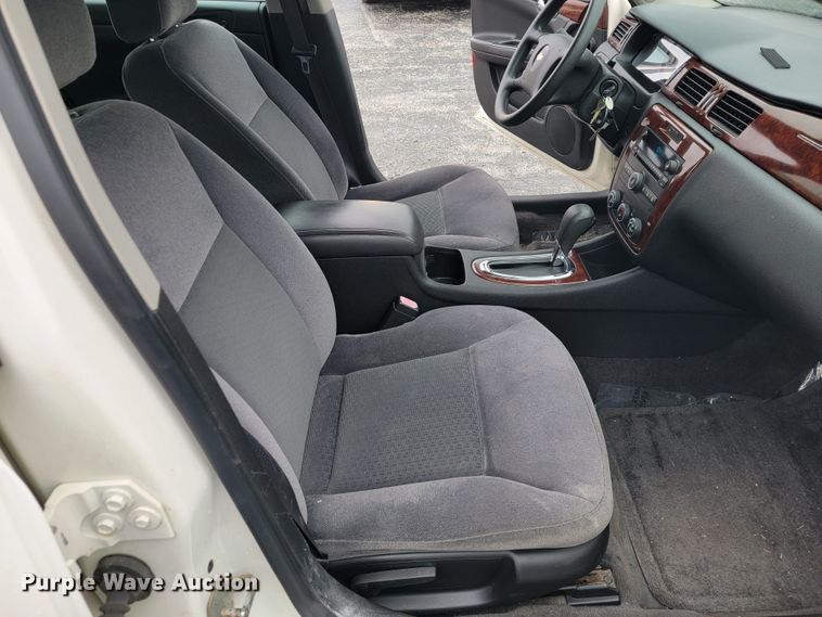 image for item JL9564 2007 Chevrolet Impala LT