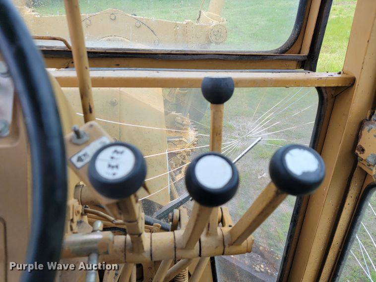 image for item JL9569 Fiat-Allis FG75  motor grader