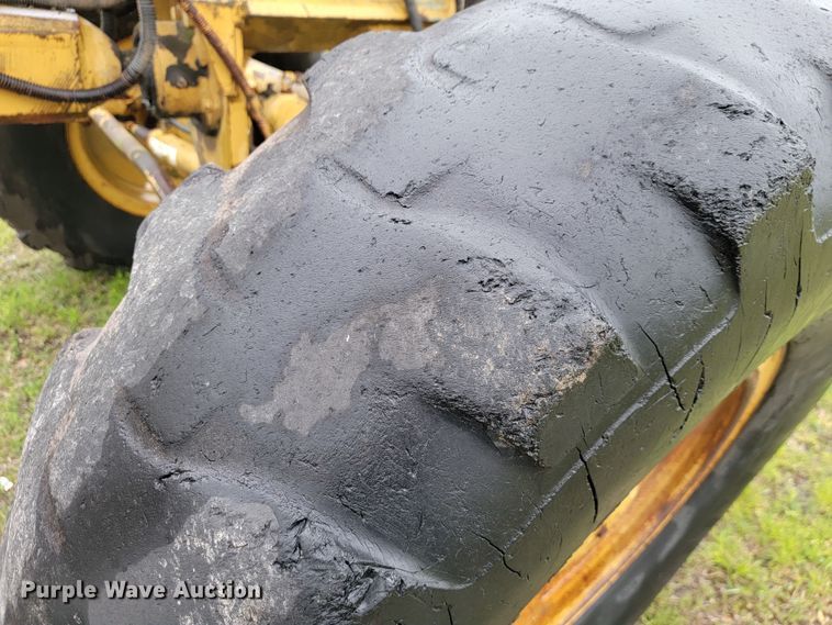 image for item JL9569 Fiat-Allis FG75  motor grader