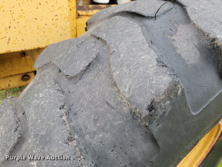 image for item JL9569 Fiat-Allis FG75  motor grader