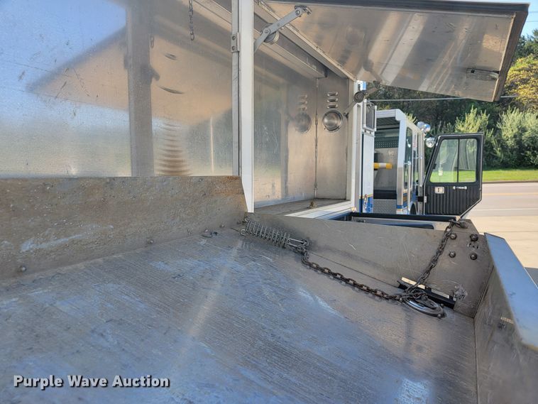 image for item JL9579 1985 Federal Motors Emergency One  pumper fire truck