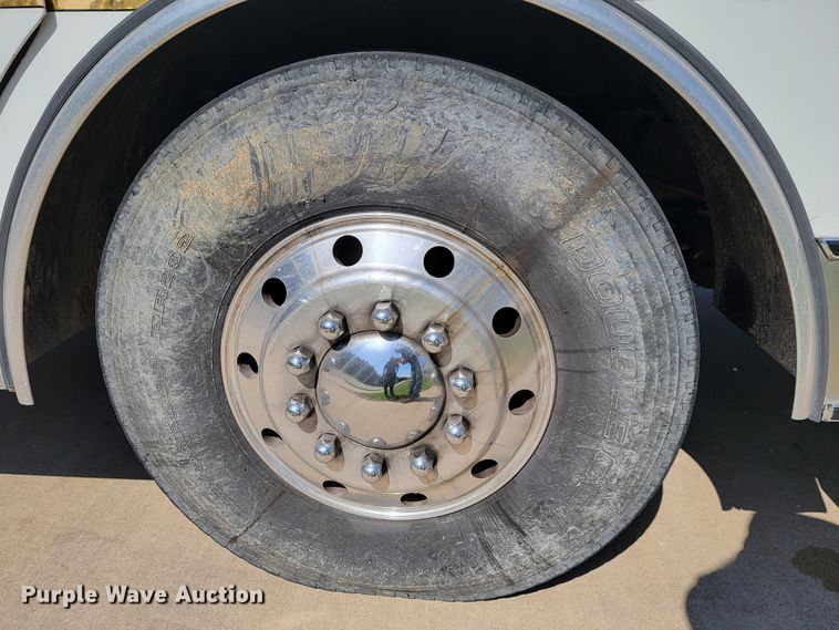 image for item JL9579 1985 Federal Motors Emergency One  pumper fire truck