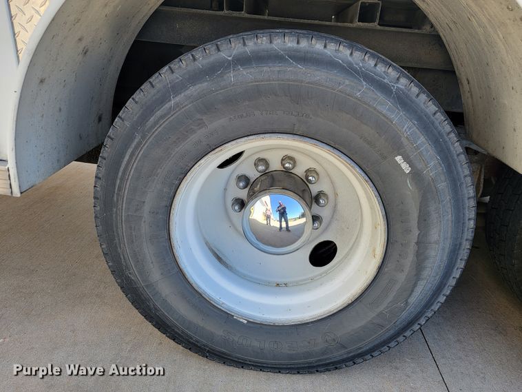 image for item JL9579 1985 Federal Motors Emergency One  pumper fire truck