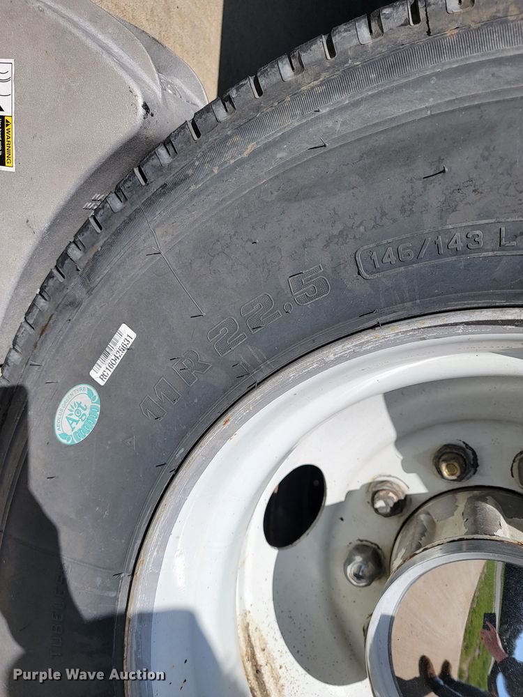 image for item JL9579 1985 Federal Motors Emergency One  pumper fire truck