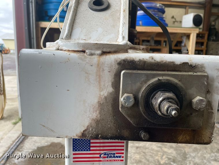 image for item JM9069 Auto Crane ETR Roto Ton  crane