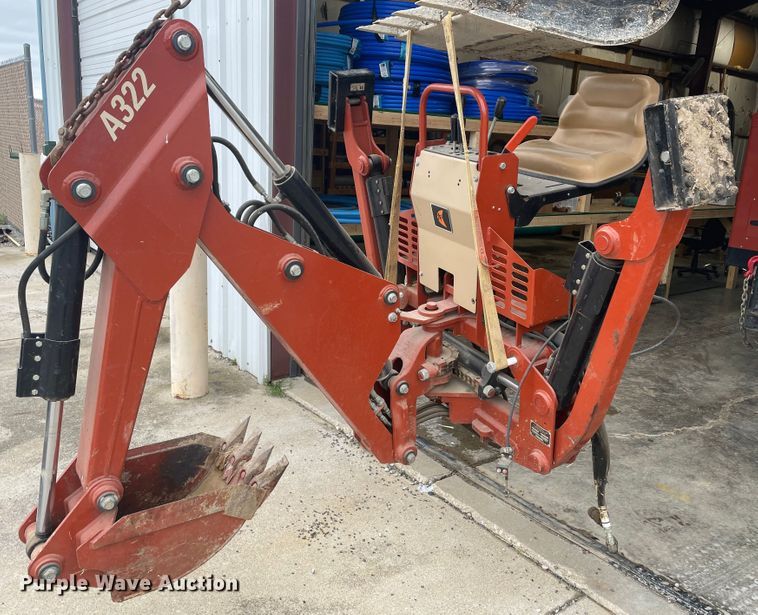 image for item JM9070 Ditch Witch A322  backhoe