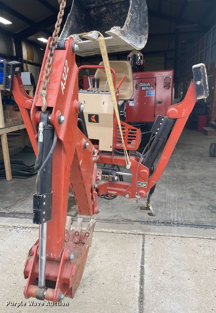 image for item JM9070 Ditch Witch A322  backhoe