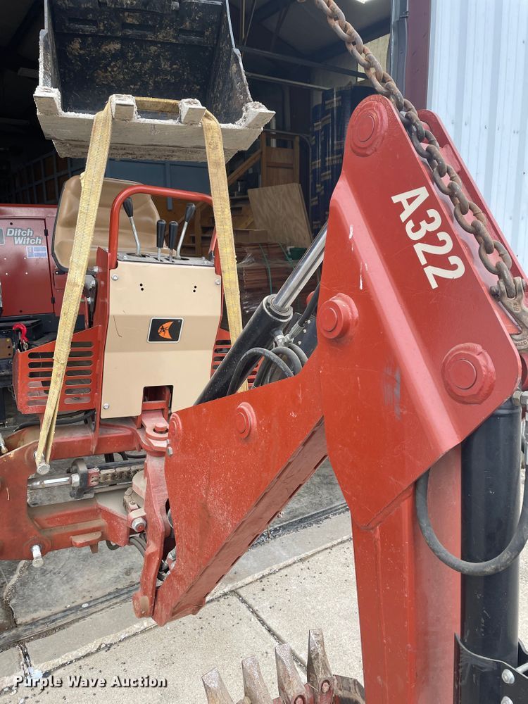 image for item JM9070 Ditch Witch A322  backhoe