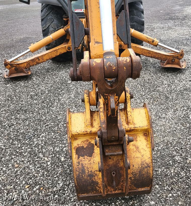 image for item JM9106 2003 Case 580M  backhoe