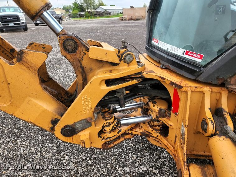 image for item JM9106 2003 Case 580M  backhoe