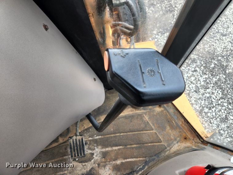 image for item JM9106 2003 Case 580M  backhoe