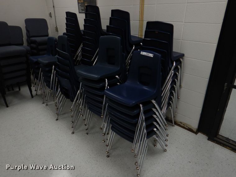 image for item KD9064 Approximately 200 chairs
