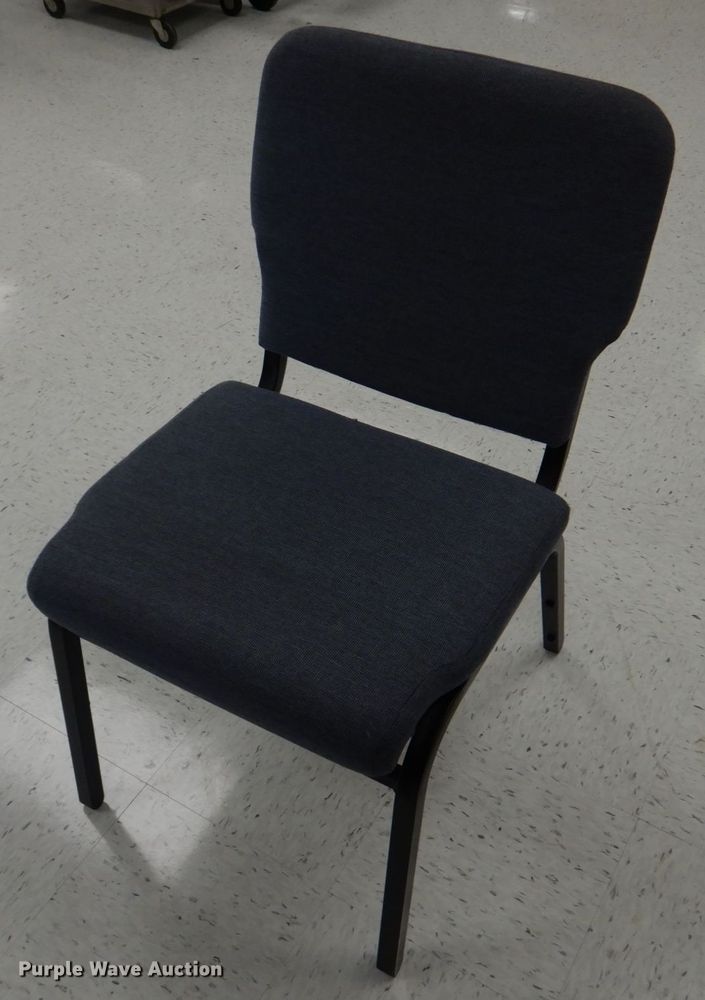 image for item KD9064 Approximately 200 chairs
