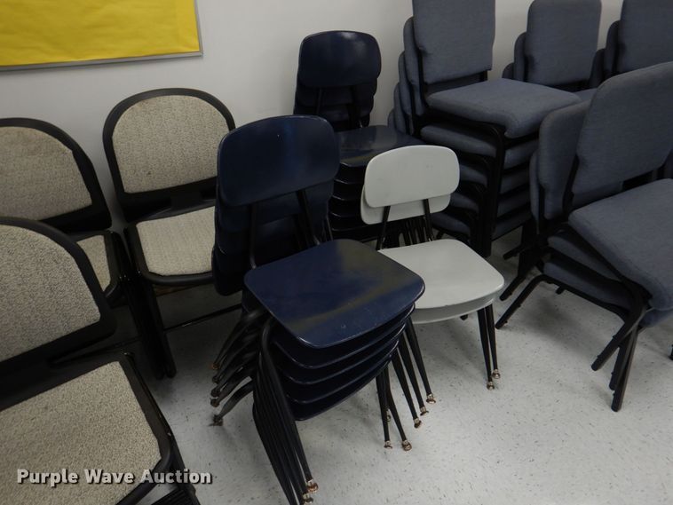 image for item KD9064 Approximately 200 chairs
