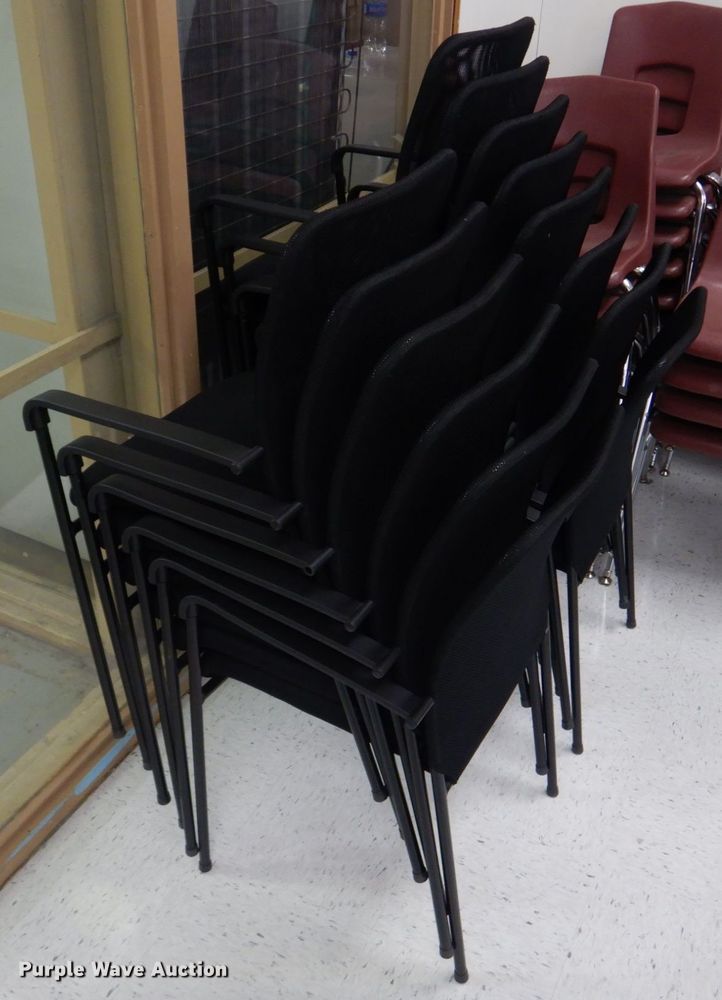 image for item KD9064 Approximately 200 chairs