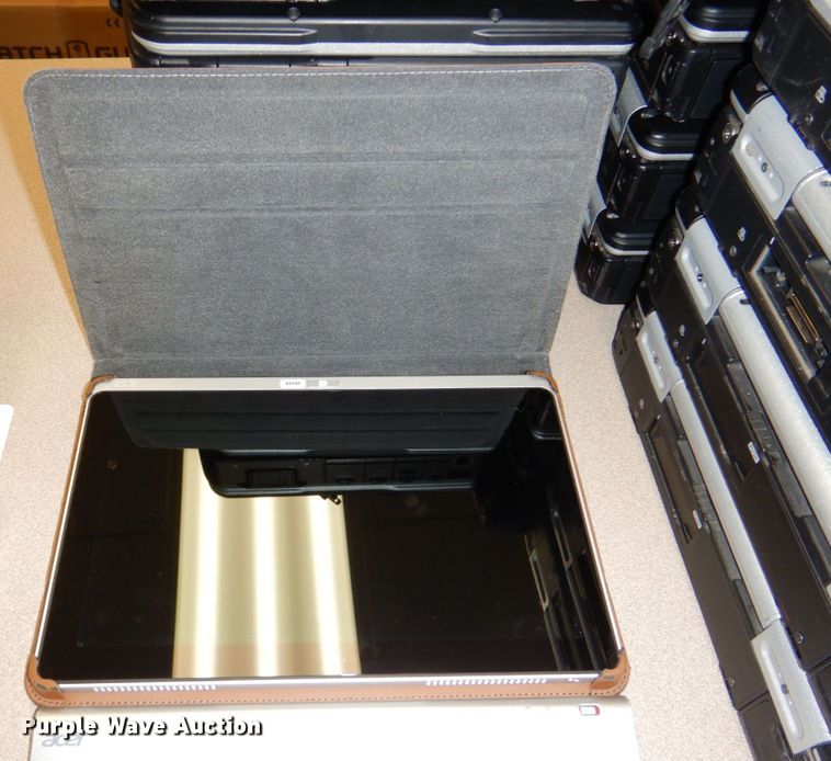 image for item KE9000 Acer Iconia W7 tablet