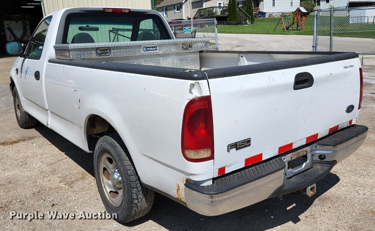 image for item KE9698 2001 Ford F150 XL  pickup truck