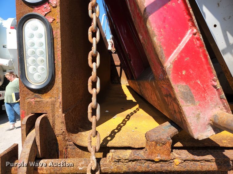 image for item KE9699 2005 GMC C8500  dump truck