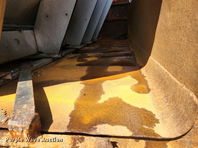 image for item KE9699 2005 GMC C8500  dump truck