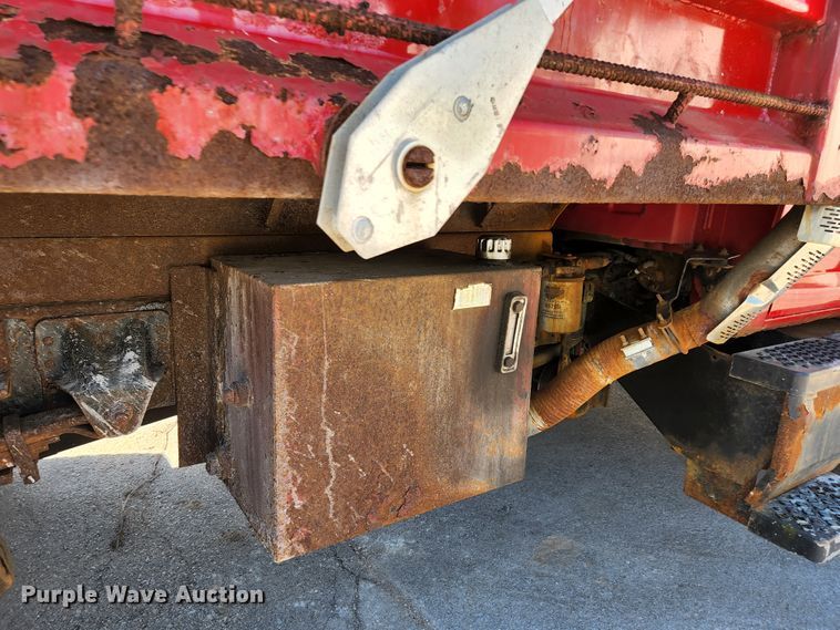 image for item KE9699 2005 GMC C8500  dump truck