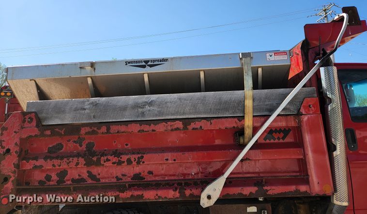 image for item KE9699 2005 GMC C8500  dump truck