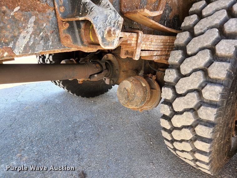 image for item KE9699 2005 GMC C8500  dump truck