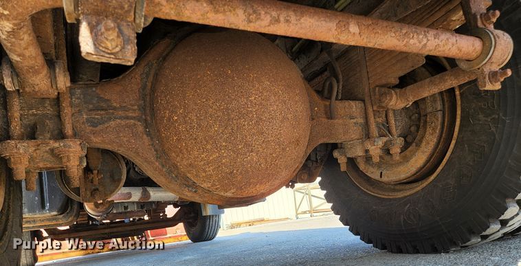 image for item KE9699 2005 GMC C8500  dump truck