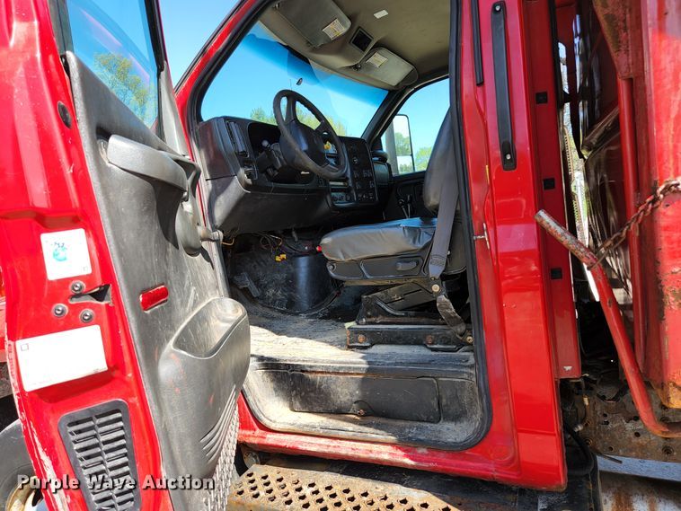 image for item KE9699 2005 GMC C8500  dump truck