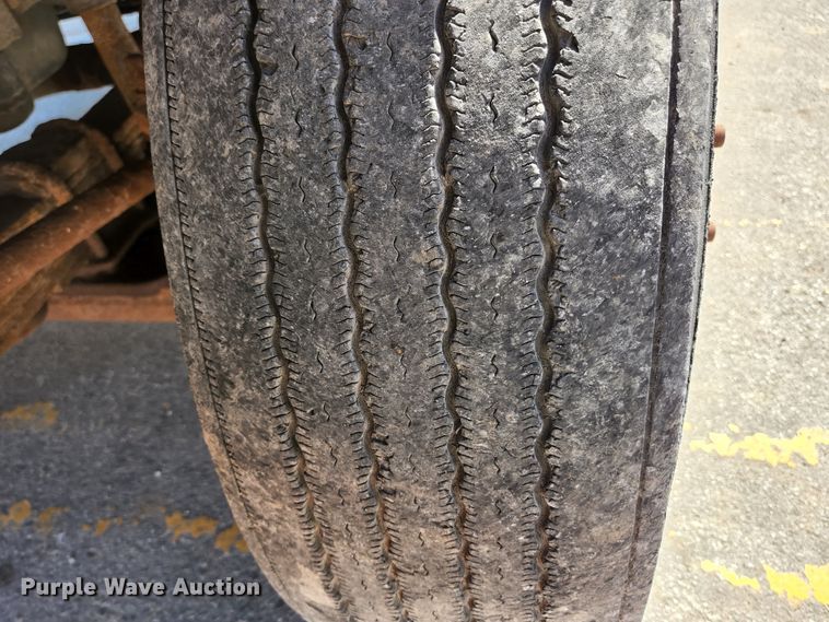 image for item KE9699 2005 GMC C8500  dump truck