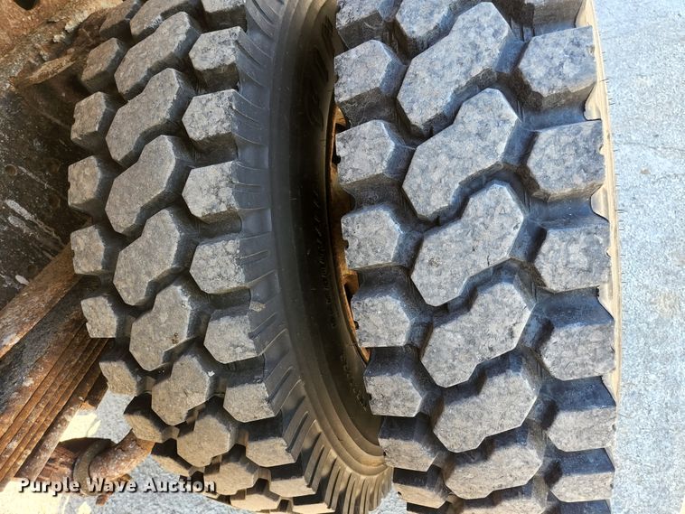 image for item KE9699 2005 GMC C8500  dump truck