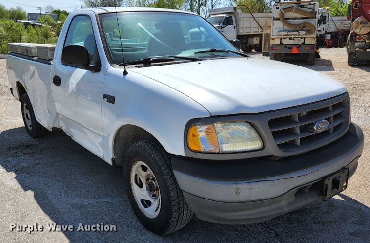 image for item KE9701 2003 Ford F150 XL  pickup truck