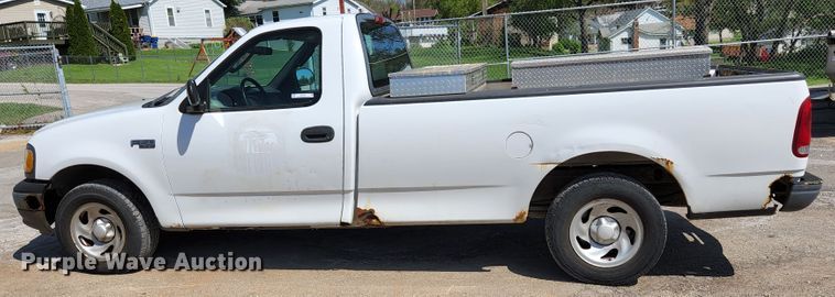 image for item KE9701 2003 Ford F150 XL  pickup truck