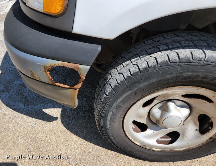 image for item KE9701 2003 Ford F150 XL  pickup truck