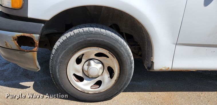 image for item KE9701 2003 Ford F150 XL  pickup truck