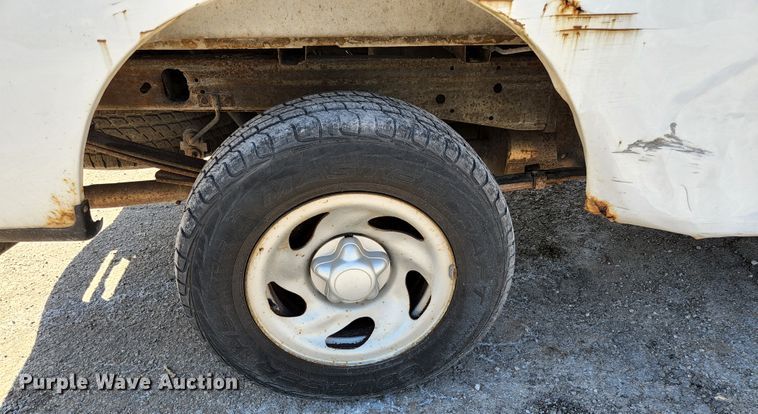 image for item KE9701 2003 Ford F150 XL  pickup truck