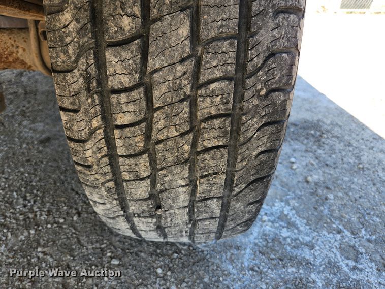 image for item KE9701 2003 Ford F150 XL  pickup truck