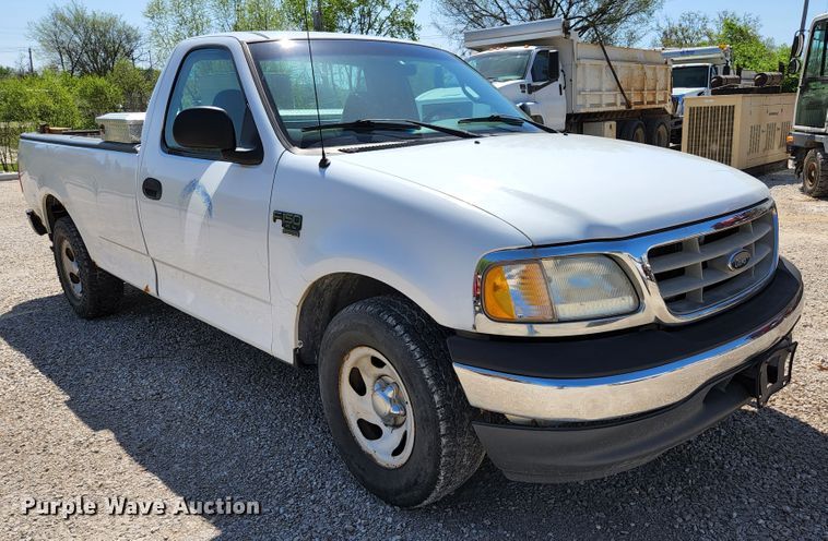 image for item KE9702 2001 Ford F150 XL  pickup truck