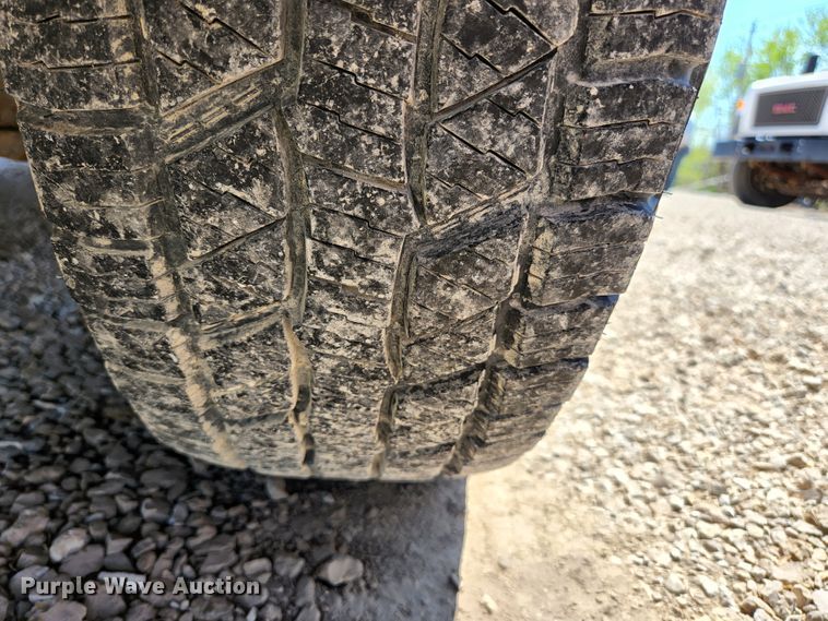 image for item KE9702 2001 Ford F150 XL  pickup truck