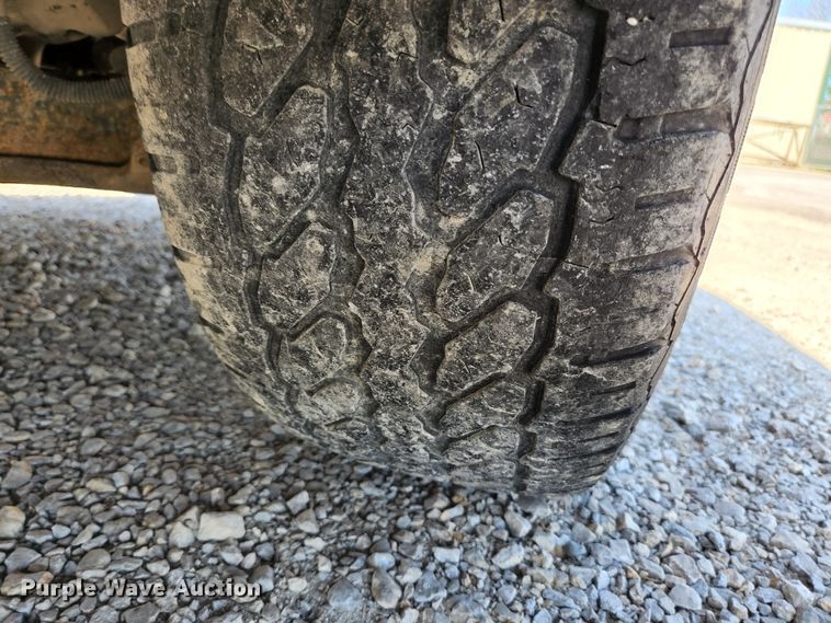 image for item KE9702 2001 Ford F150 XL  pickup truck