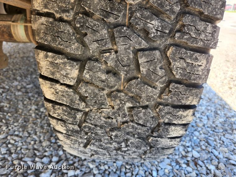 image for item KE9702 2001 Ford F150 XL  pickup truck