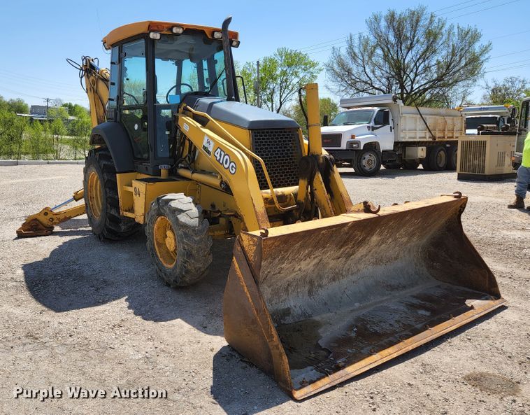 image for item KE9705 2002 John Deere 410G  backhoe