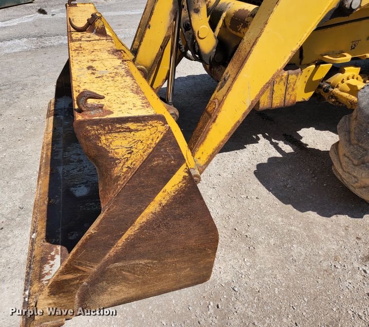 image for item KE9705 2002 John Deere 410G  backhoe