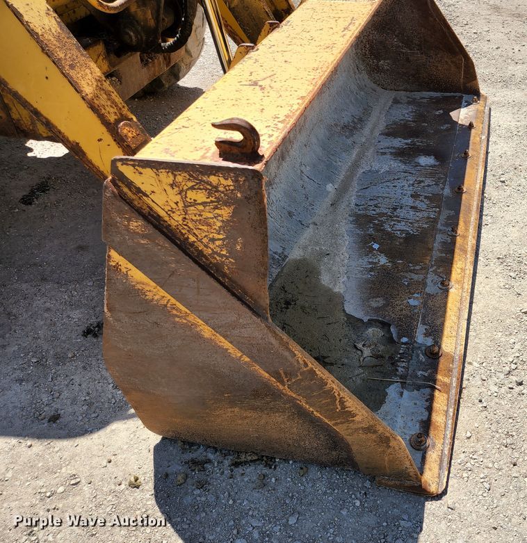 image for item KE9705 2002 John Deere 410G  backhoe