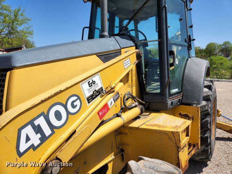 image for item KE9705 2002 John Deere 410G  backhoe