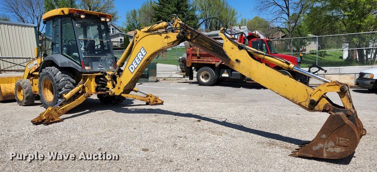 image for item KE9705 2002 John Deere 410G  backhoe